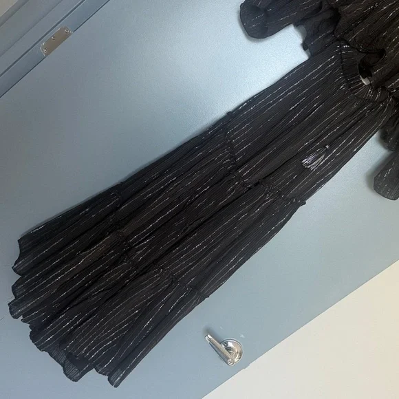 NWT NSR 2 Piece Black Maxi Dress with Silver Pin Stripes -Small - Picture 4 of 15